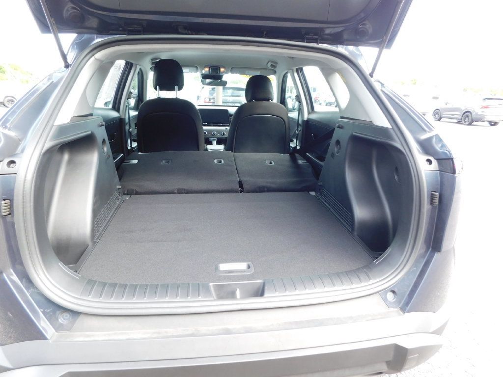 Used 2026 Hyundai Kona SE FWD image 22