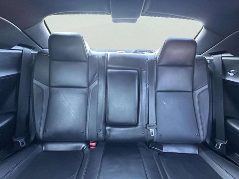 Used 2016 Dodge Challenger SXT Plus RWD image 28
