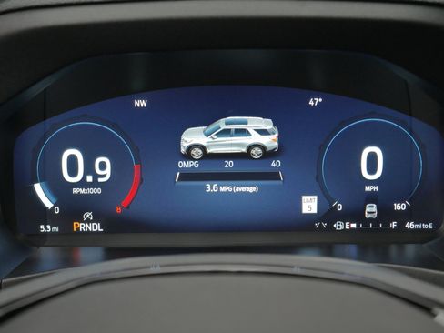 New 2026 Ford Explorer ST-Line w/ ST-Line Street Pack image 8