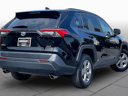 Used 2024 Toyota RAV4 XLE AWD/4WD image 13