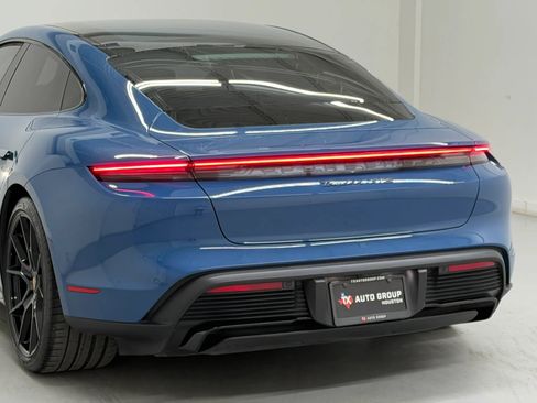 Used 2024 Porsche Taycan GTS AWD/4WD image 86