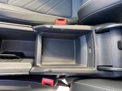 New 2025 Volkswagen Tiguan SE image 41