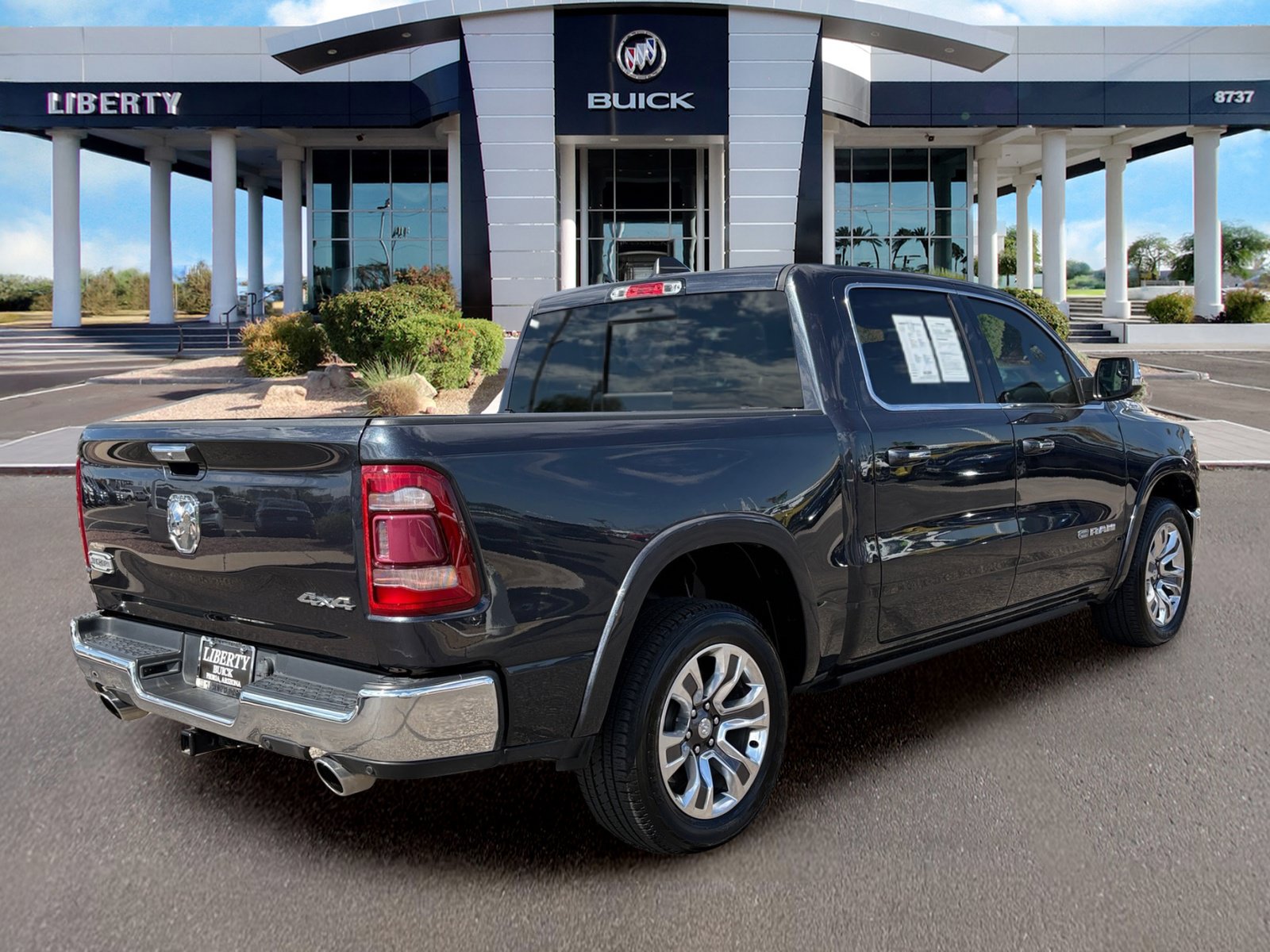 Used 2019 RAM 1500 Limited AWD/4WD image 3