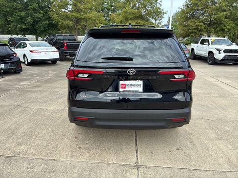 New 2026 Toyota Grand Highlander AWD image 5