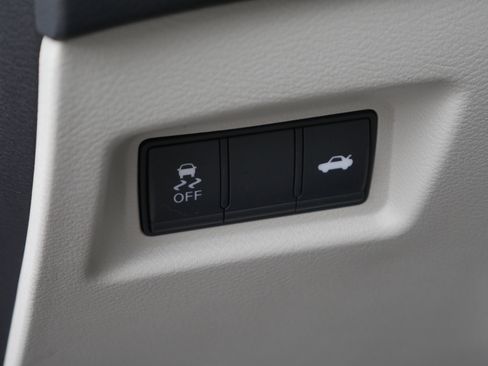 Used 2024 INFINITI Q50 Luxe w/ Cargo Package image 12