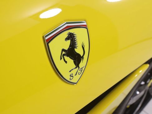 Used 2022 Ferrari Portofino M RWD image 70