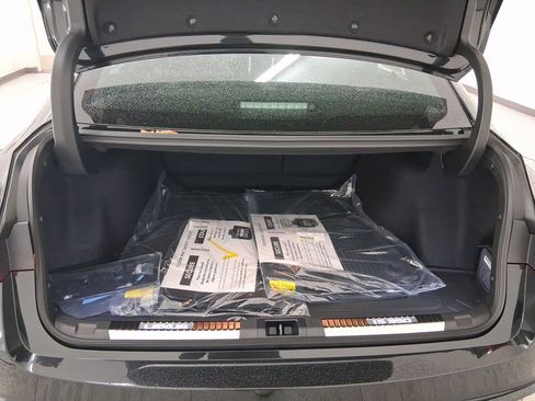 Used 2025 Lexus IS 350 F Sport w/ Navigation Package image 30