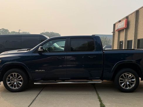 Used 2021 RAM 1500 Laramie AWD/4WD image 4