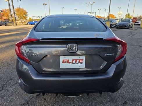 Used 2021 Honda Civic Sport image 6