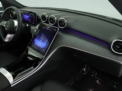 Certified 2024 Mercedes-Benz C 300 Sedan image 22