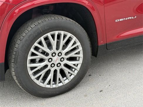 New 2026 GMC Acadia Denali w/ Super Cruise Package image 9
