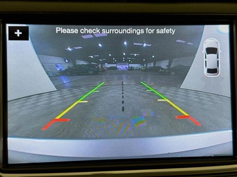Used 2017 Lincoln MKX Select w/ Select Plus Package FWD image 17