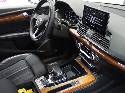 Used 2023 Audi Q5 2.0T Premium Plus w/ Premium Plus Package image 13