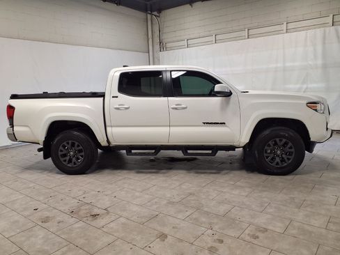 Used 2023 Toyota Tacoma SR5 image 10