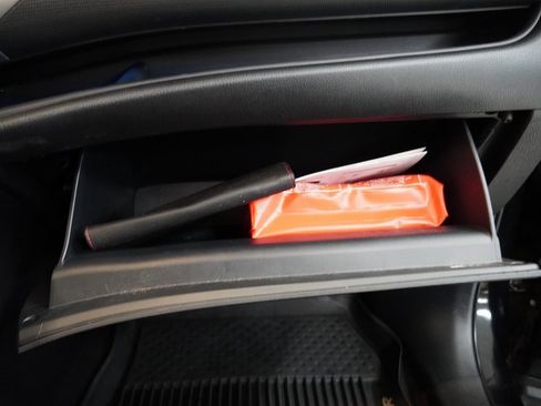 Used 2019 Toyota Highlander SE image 35