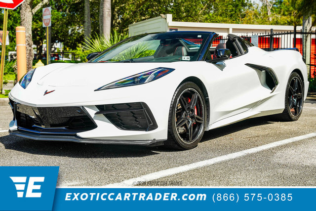 Used 2021 Chevrolet Corvette Stingray Premium Conv w/ Z51 Performance Package RWD image 1