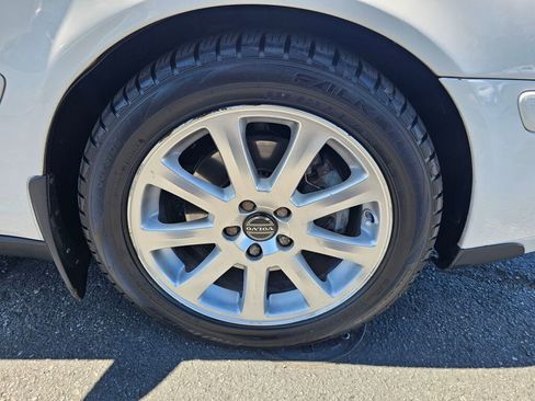 Used 2004 Volvo S80 2.5T image 9