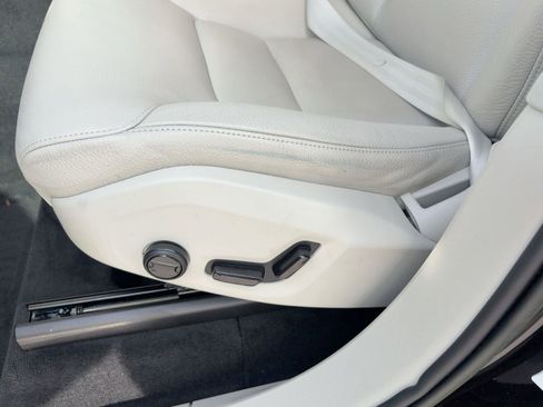 Certified 2023 Volvo XC90 B6 Plus w/ Protection Package image 14