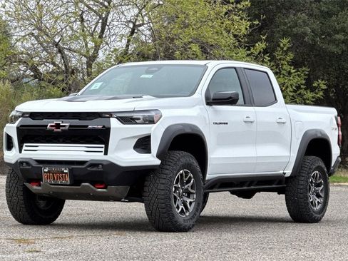 New 2026 Chevrolet Colorado ZR2 w/ Technology Package image 8