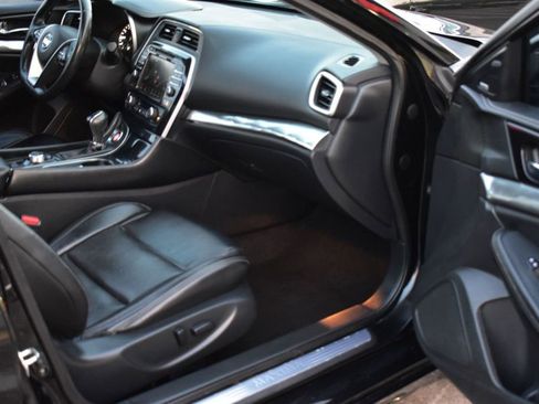 Used 2019 Nissan Maxima 3.5 SL image 19