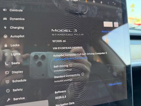 Used 2020 Tesla Model 3 Standard Range RWD image 12