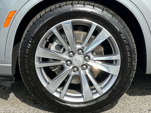 Certified 2024 Cadillac XT6 Premium Luxury image 38