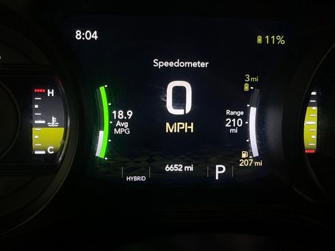 Used 2025 Jeep Wrangler Sahara 4xe w/ Safety Group image 17