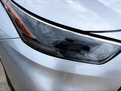 Certified 2024 Toyota Highlander LE FWD image 27