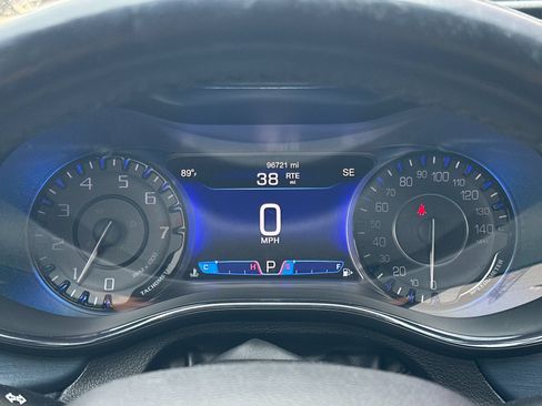 Used 2015 Chrysler 200 S w/ Sun/Sound Group FWD image 22