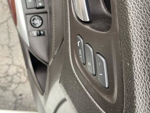 Used 2017 Acura TLX V6 w/ Advance Package FWD image 11
