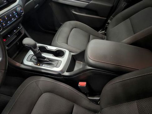 Used 2022 Chevrolet Colorado LT w/ LT Convenience Package RWD image 21