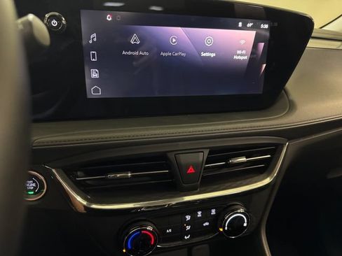 Used 2025 Buick Encore GX Preferred FWD image 14
