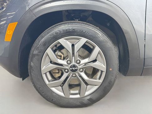 Used 2024 Kia Seltos S AWD/4WD image 32