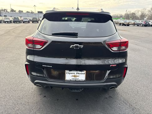 Used 2023 Chevrolet TrailBlazer RS w/ Sun and Liftgate Package image 7