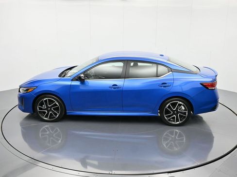 Used 2025 Nissan Sentra SR image 34