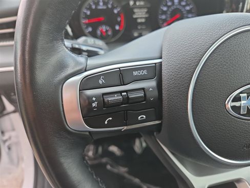 Used 2021 Kia K5 GT-Line image 17