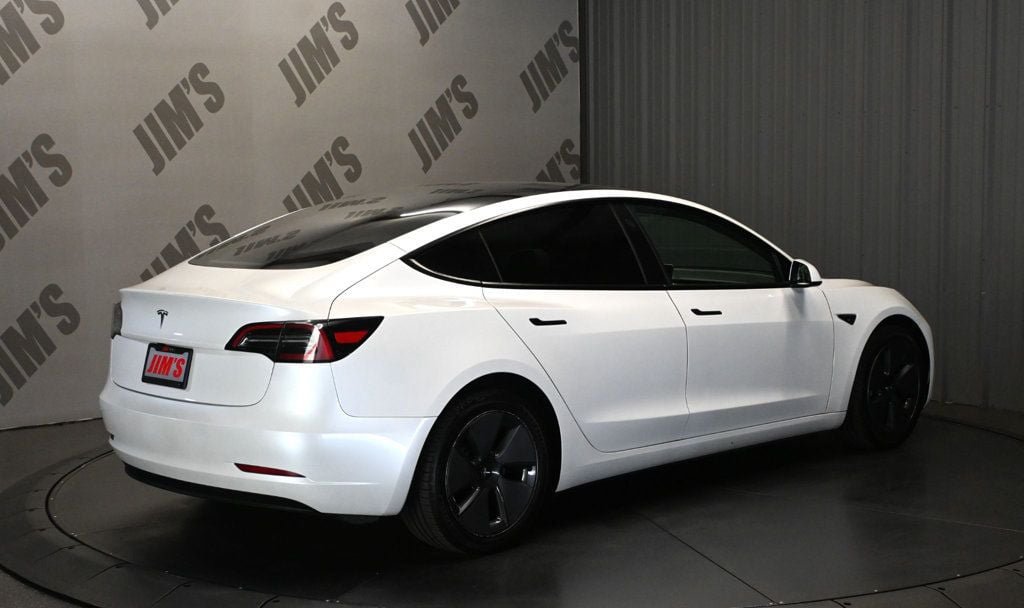Used 2023 Tesla Model 3 Standard Range RWD image 5
