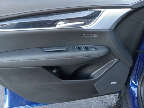 New 2025 Cadillac XT5 Premium Luxury w/ Technology Package image 9