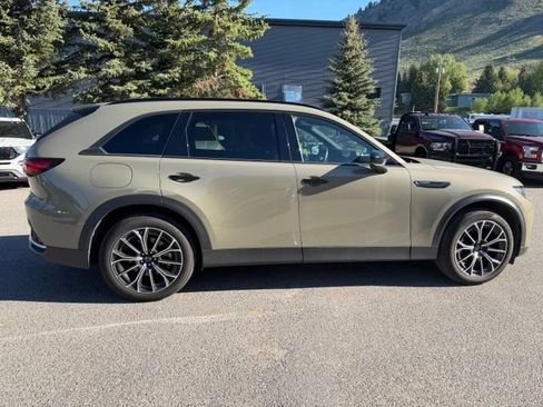 Used 2025 MAZDA CX-70 Plug-In Hybrid w/ Premium Plus AWD/4WD image 9