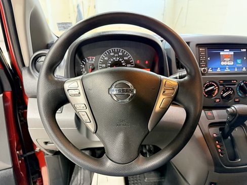 Used 2021 Nissan NV200 SV FWD image 9