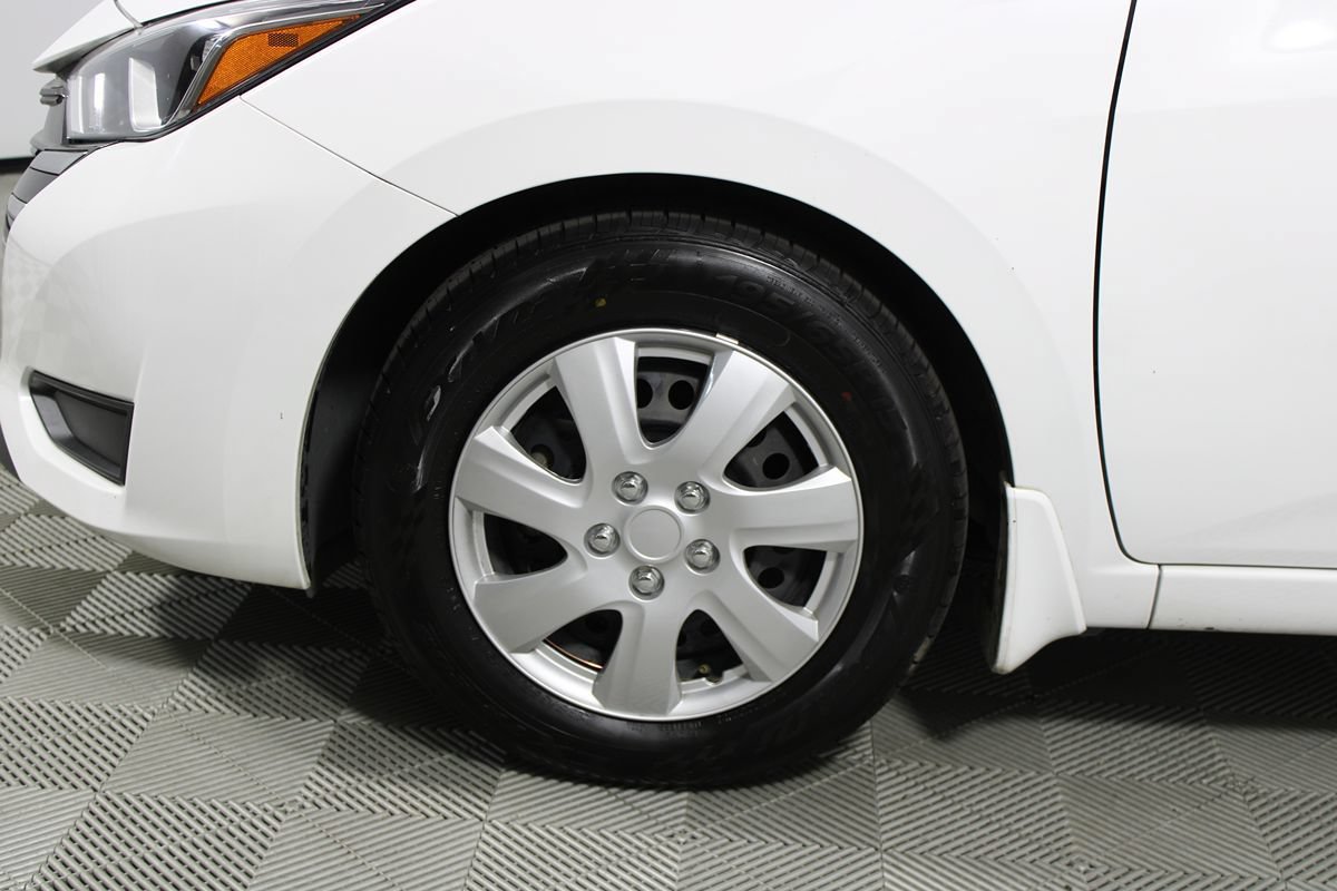 Used 2024 Nissan Versa S w/ Trunk Package FWD image 40