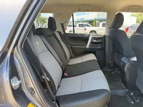 Used 2017 Toyota 4Runner SR5 RWD image 31