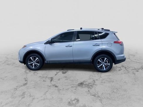 Used 2016 Toyota RAV4 XLE image 6
