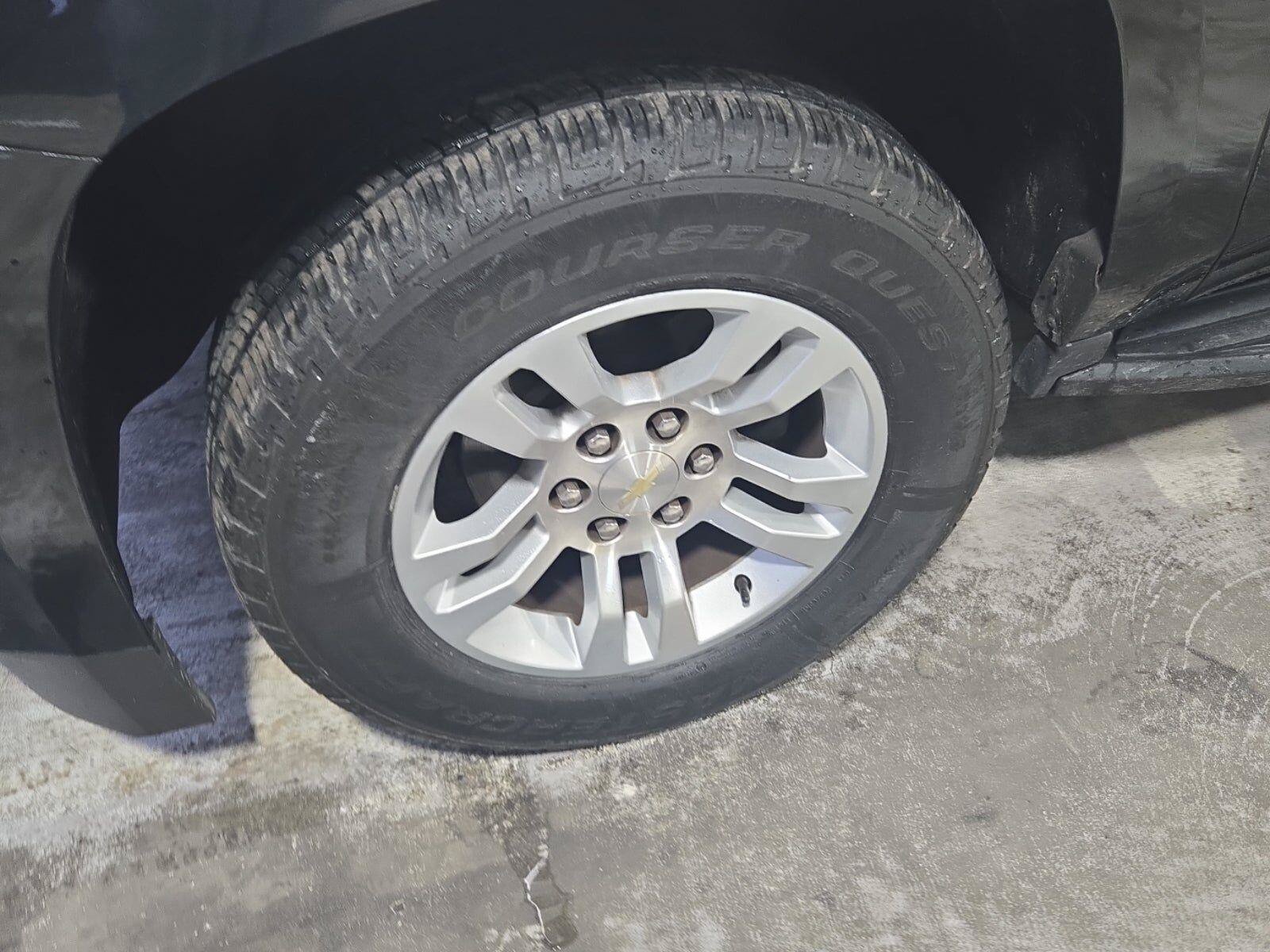 Used 2020 Chevrolet Tahoe LS AWD/4WD image 11