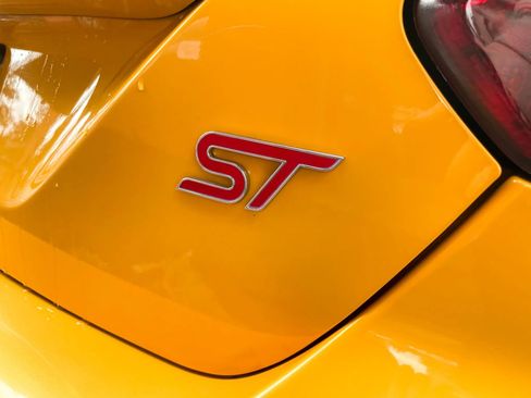 Used 2013 Ford Focus ST image 34