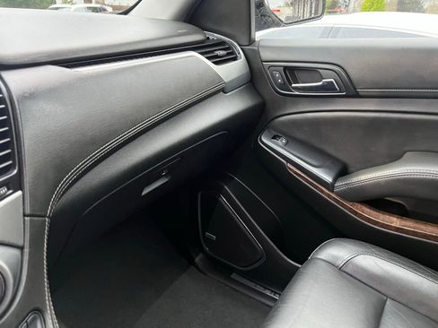 Used 2020 Chevrolet Tahoe LT AWD/4WD image 30