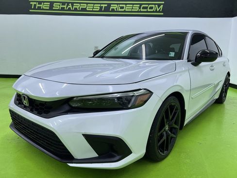Used 2022 Honda Civic Sport image 5