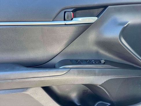 Certified 2023 Toyota Camry SE image 18