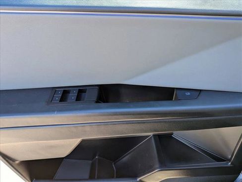 Used 2024 Tesla Cybertruck AWD Crew Cab image 15