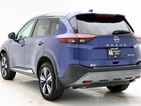 Used 2023 Nissan Rogue SL w/ SL Premium Package AWD/4WD image 38